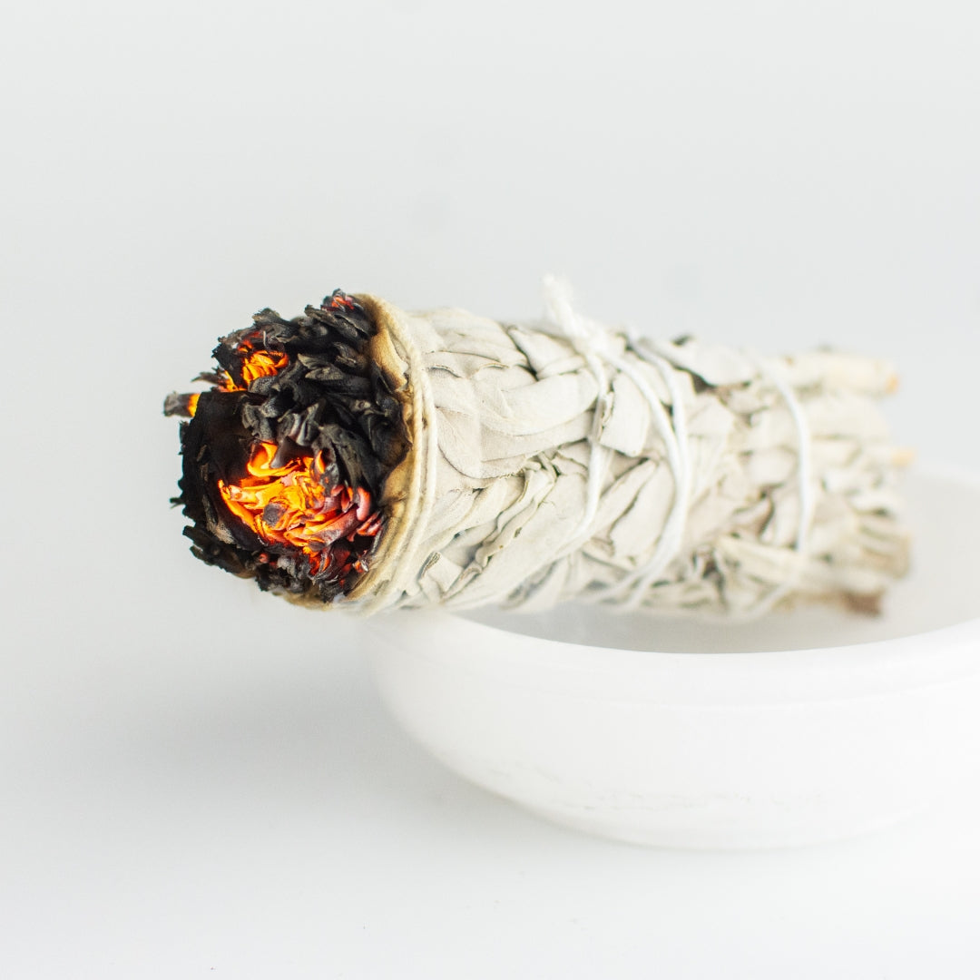 Weißer Salbei Smudge zum Räuchern, handgerollt 