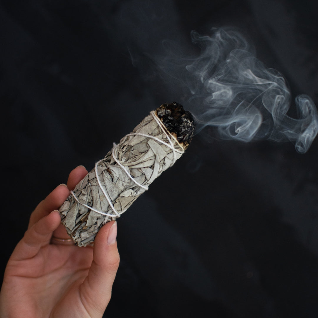 Weißer Salbei Smudge zum Räuchern, handgerollt 